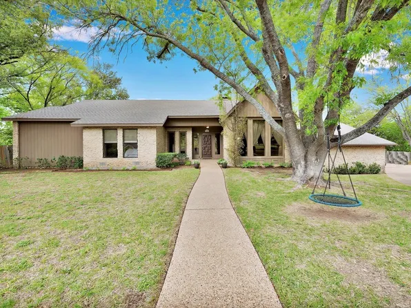 5424 Edinburgh Dr, Waco, TX 76710