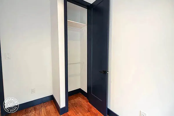 Rented by GROOME REALTY LLC | media 12