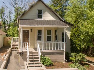 29 Tyler St, Warwick, RI 02888