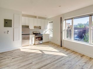 18-29 21st Rd #2R, Astoria, NY 11105