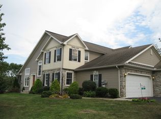 1381 Hammon Ave, Ephrata, PA 17522