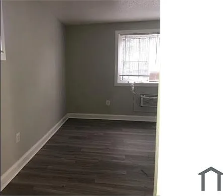 5035 D St SE #103 — Photo 12