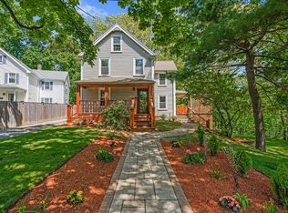 46 River Rdg, Wellesley, MA 02481