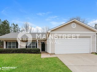 205 Fairclift Dr, Covington, GA 30016