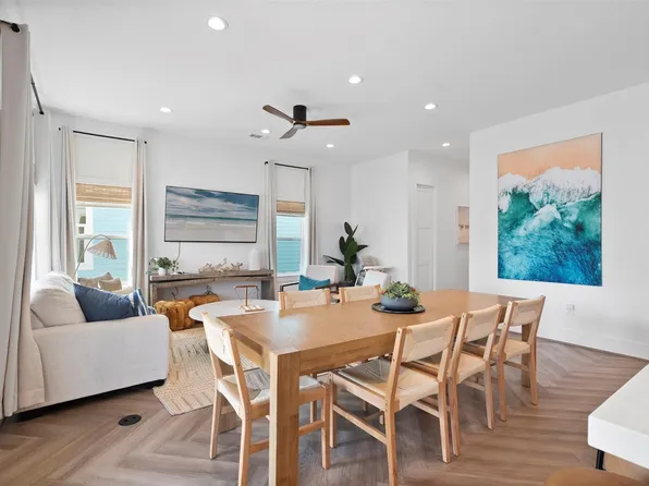 3807 Neptune, Galveston, TX 77554