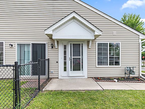 2nd image of 3010 Ronan Dr