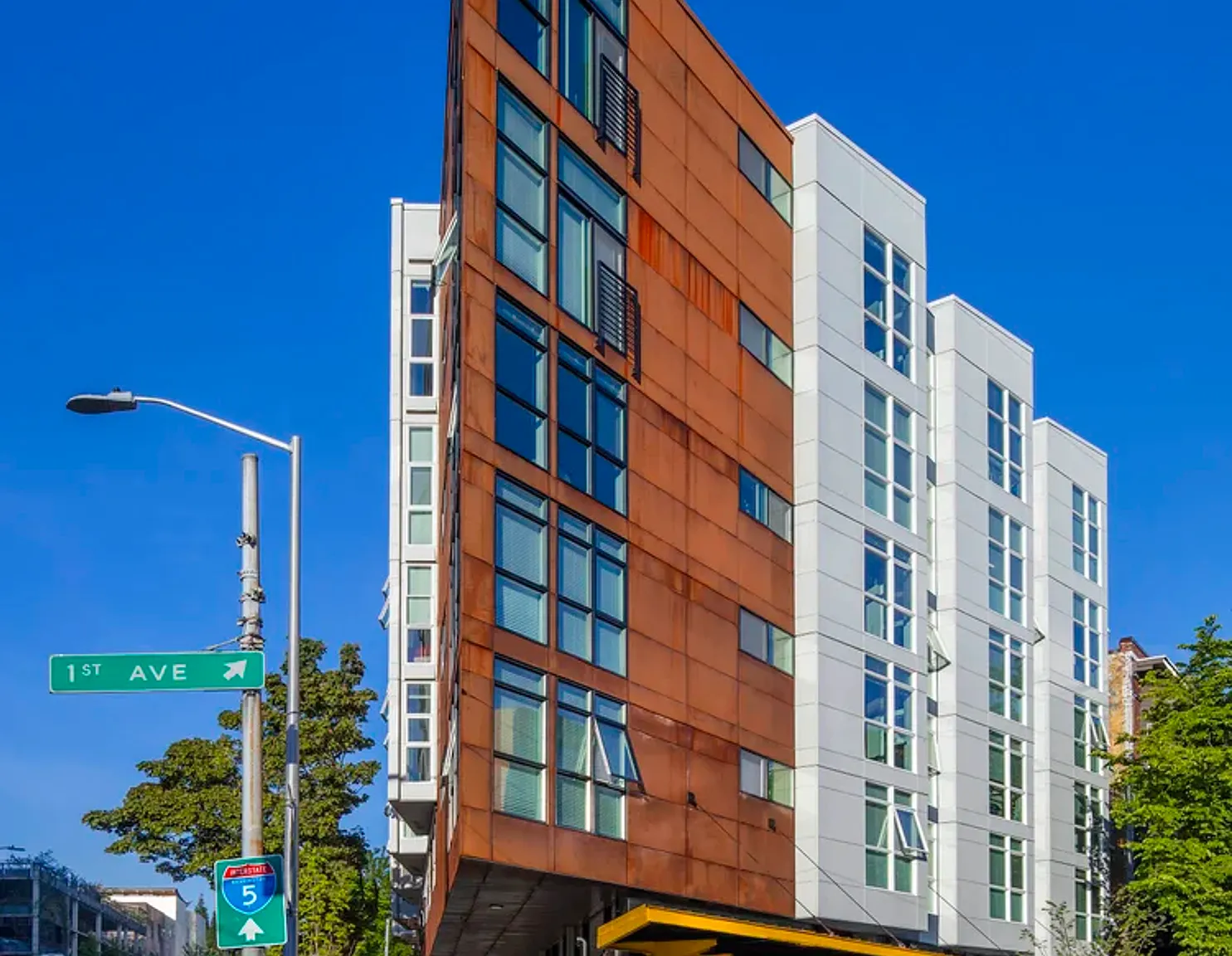 Minnie Flats | 101 Denny Way, Seattle, WA 98109 — Photo 2