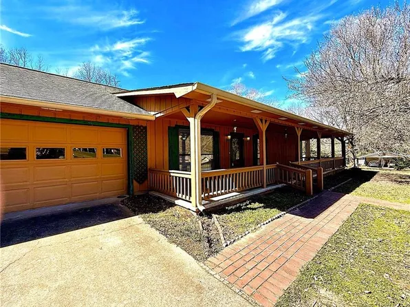 1550 Homer St, Pollock, LA 71467