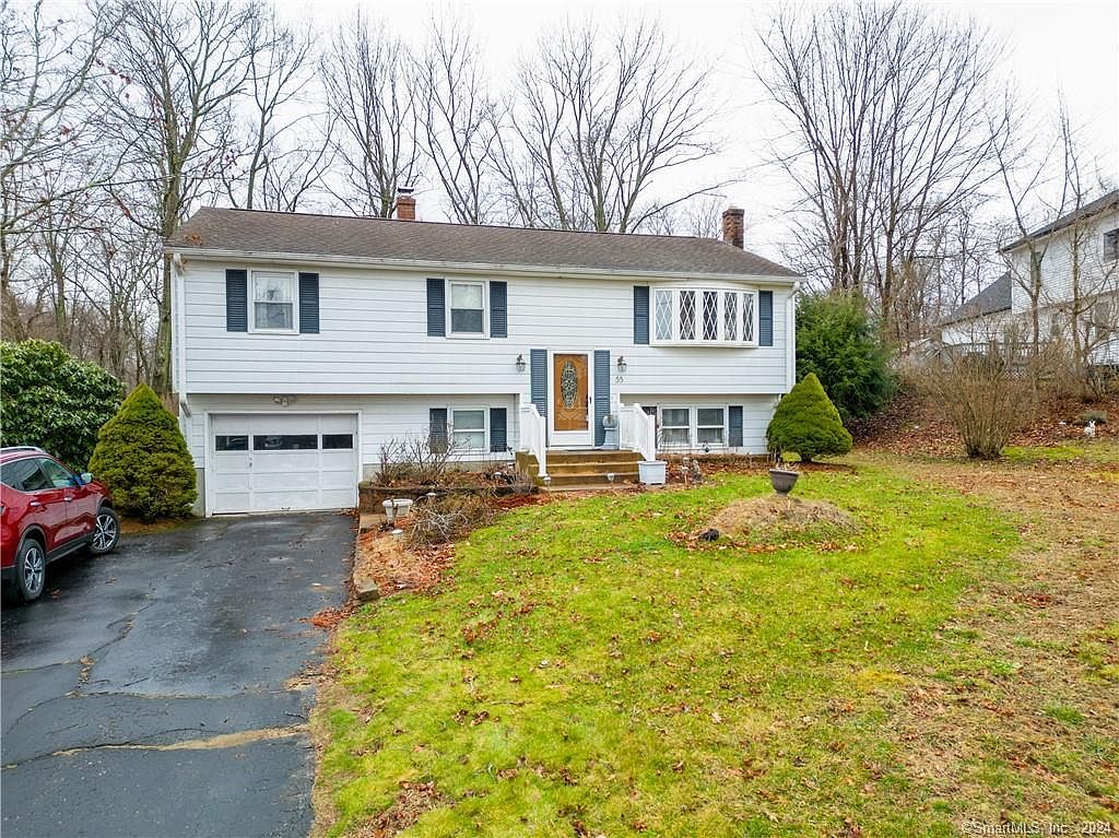 55 Knollcrest Rd, Norwich, CT 06360 | Zillow