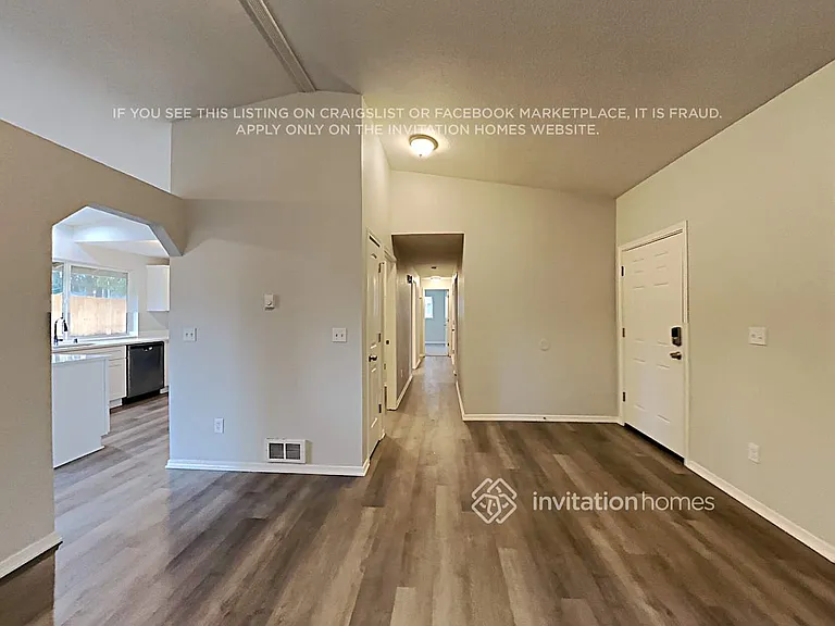 15804 86th Avenue Ct E — Photo 4