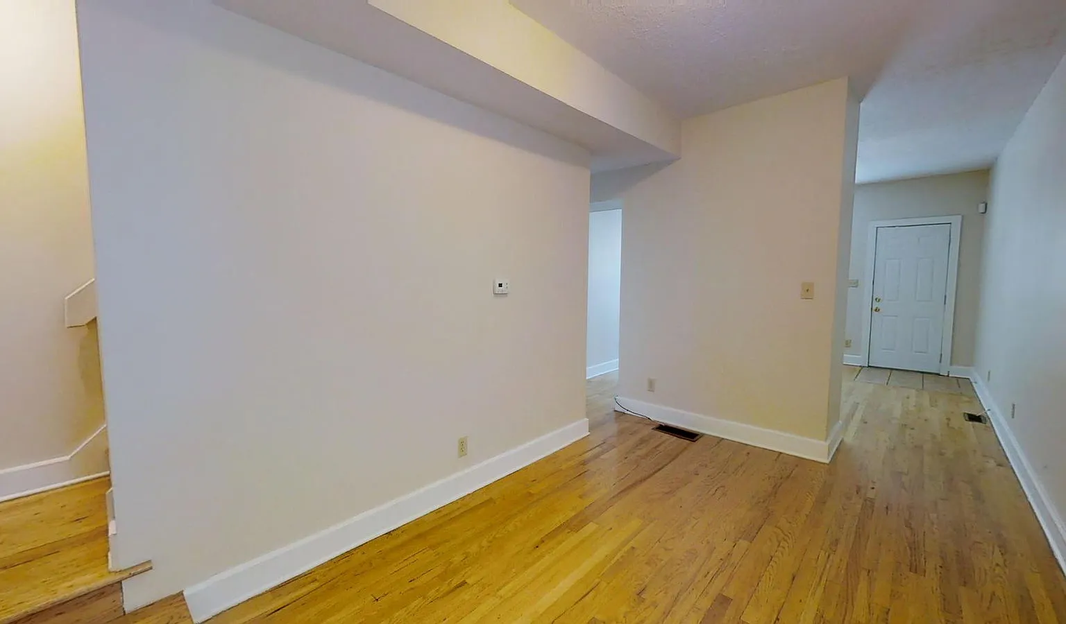 3 bed, 1.0 bath, $1,656 — Photo 3