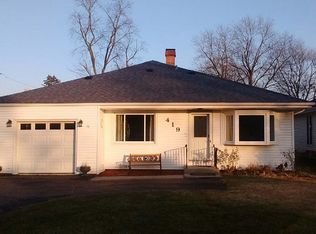 419 S Linden Ave, Westmont, IL