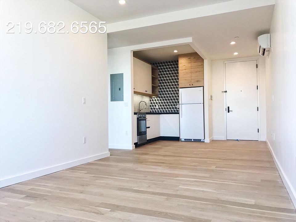 1st image of 1875 Atlantic Ave APT 03E