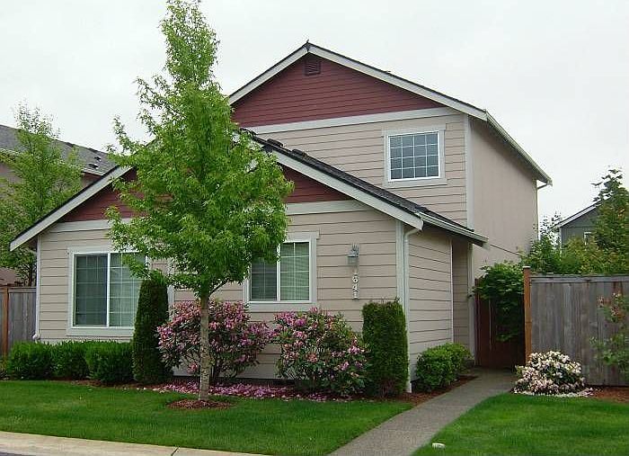 1st image of 1641 Derby Ln SE