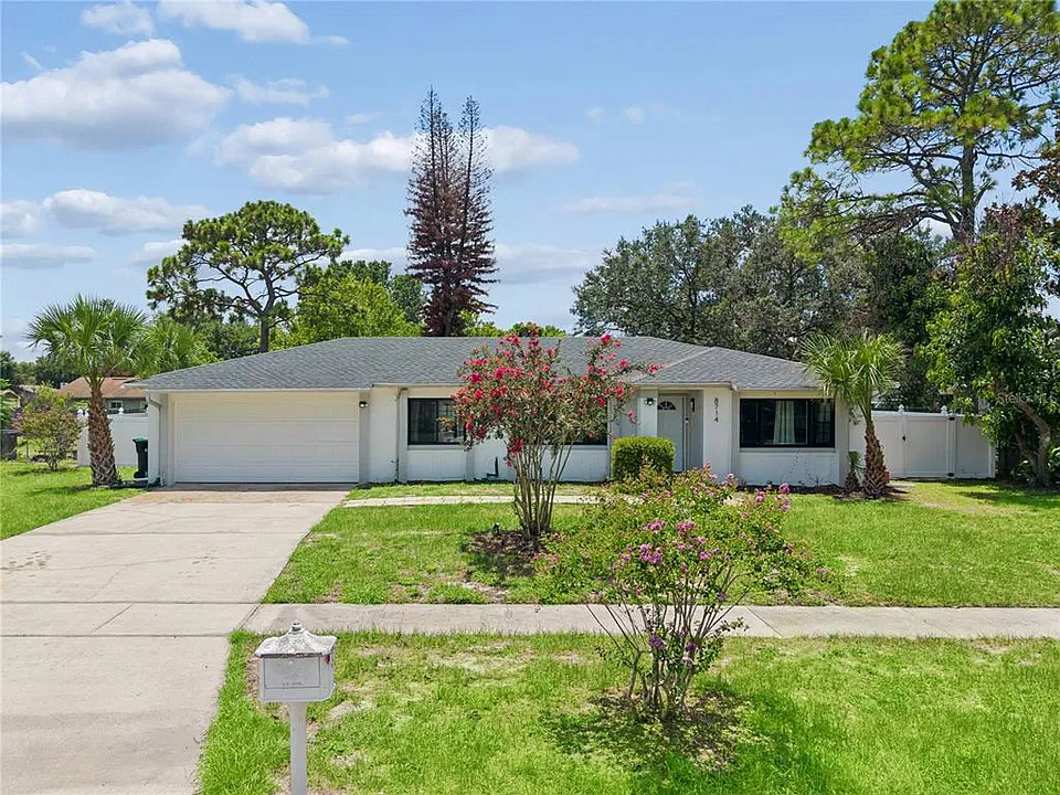 8714 Hill Pine Rd