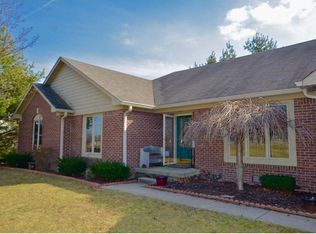 1949 10th St, Danville, IN 46122
