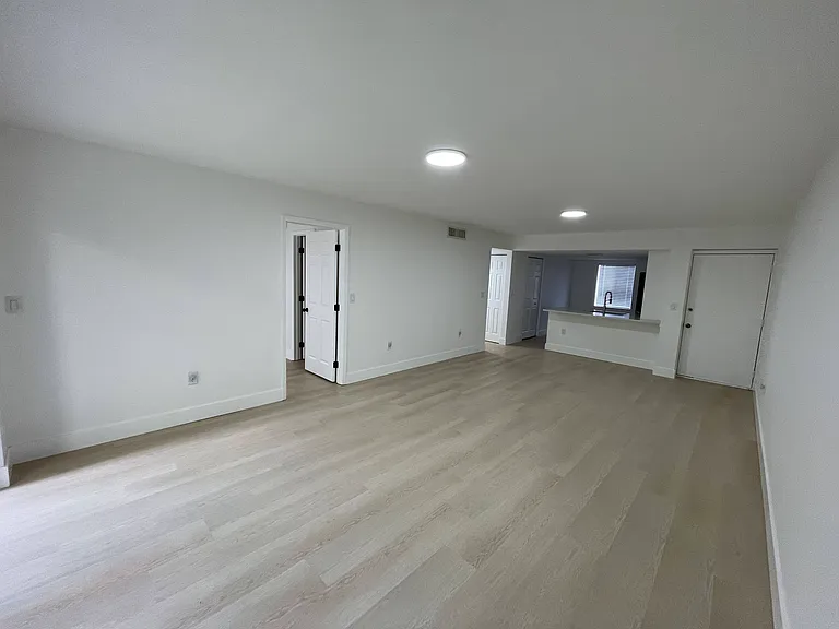 106 Palmetto Ct #106 — Photo 13