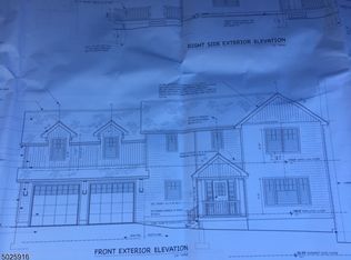 327 Knox Way, Hopatcong, NJ 07843