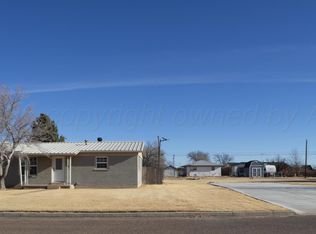 801 & 803 S Cornell Ave, Fritch, TX 79036