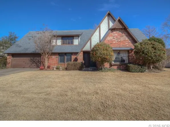 826 Lynwood Ln, Broken Arrow, OK 74011