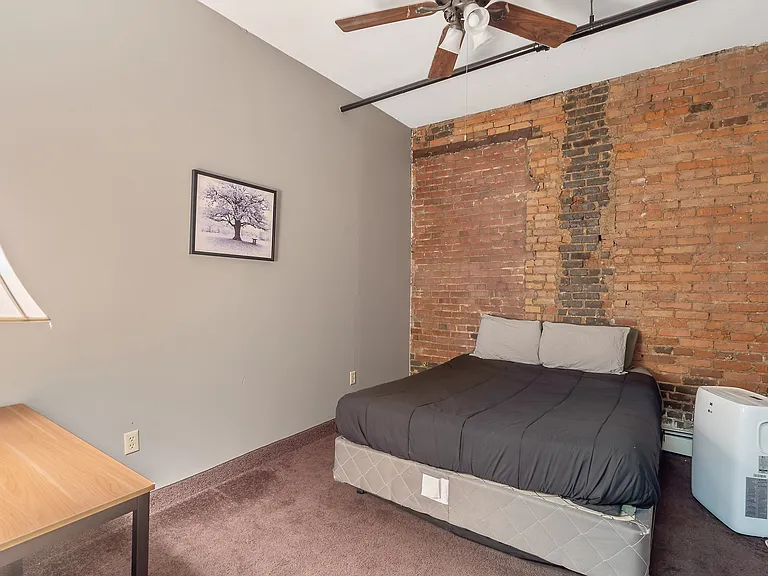 307-13 S Clinton St S #300 — Photo 5