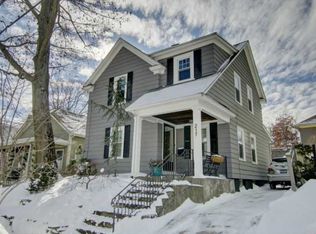 217 8th St, Providence, RI 02906