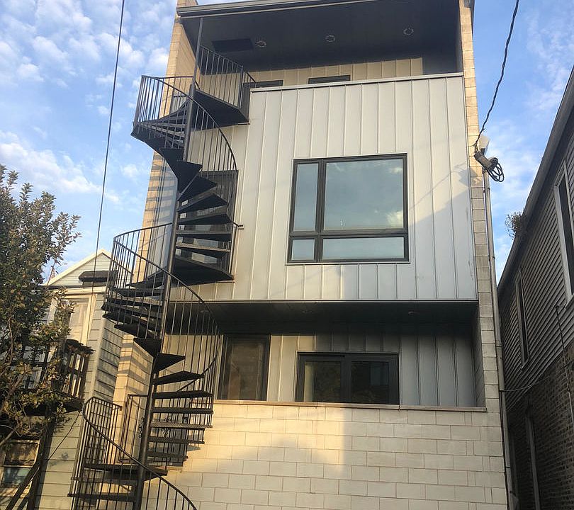 2nd image of 1708 S Desplaines St #1