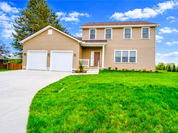 4487 Straight Arrow Rd, Beavercreek, OH 45430