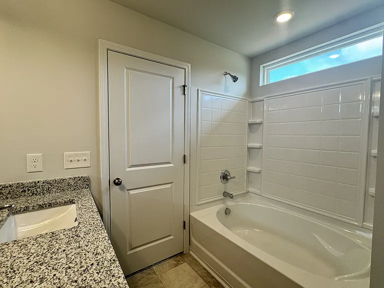 5037 Fallmeade Rd — Photo 12