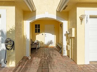 1067 Imperial Lake Rd, West Palm Beach, FL 33413