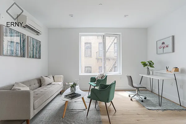 Rented by ERNY LLC | media 20