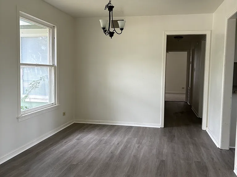 210 Fairway Dr — Photo 4