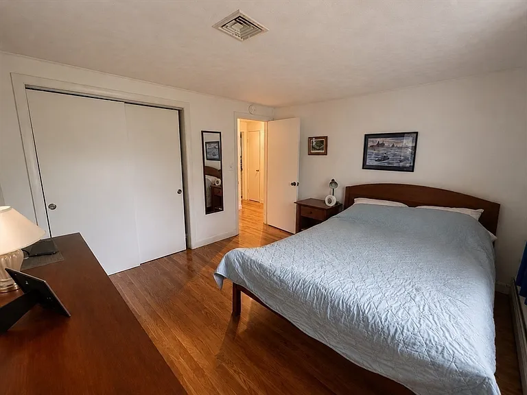 1282 Central Ave — Photo 9