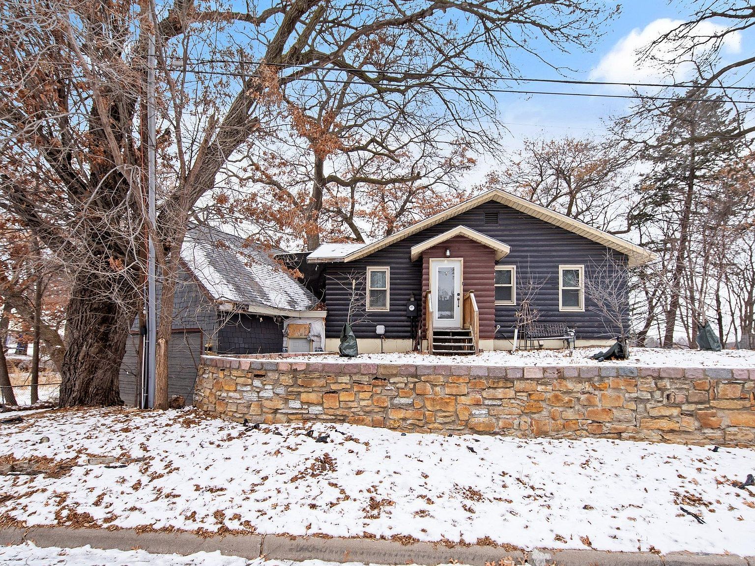 5261 Twin Lake Blvd E, Brooklyn Center, MN 55429 MLS 6448040 Zillow