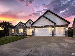 236 Woodhurst, Wentzville, MO 63385