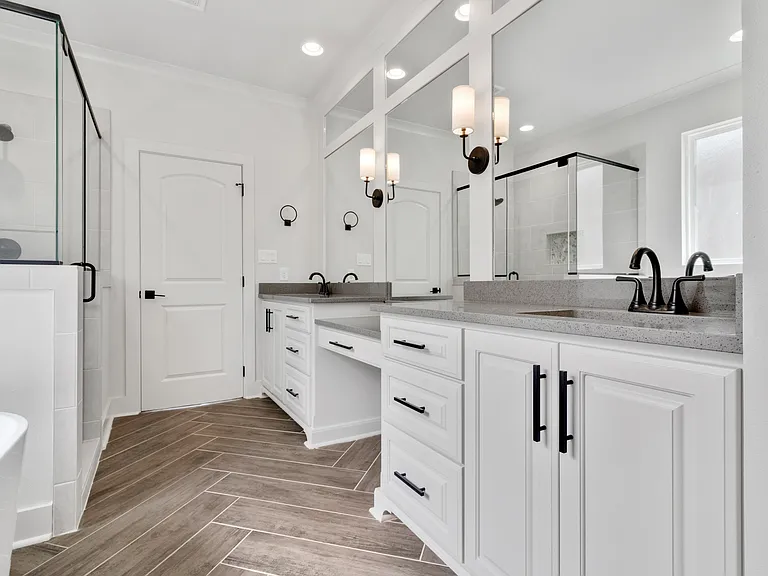31 Saffron Cir — Photo 2