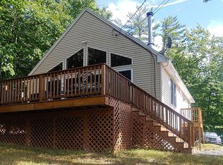 7 Lakeview Dr, Naples, ME 04055
