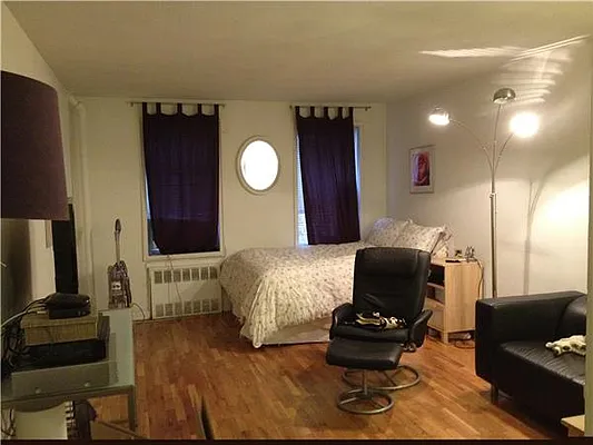 Rented by Pink Stone Realty LLC | media 26