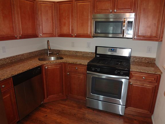 2nd image of 93 Iroquois Dr #15