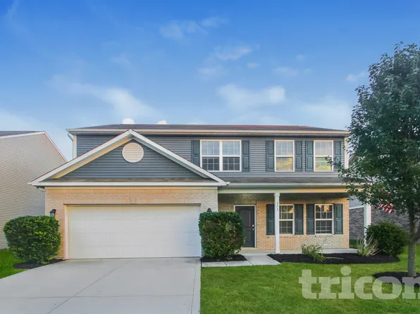 371 Wakefield Ct, Greenwood, IN 46142