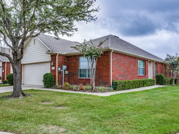 272 Heritage Hill Dr, Lewisville, TX 75067