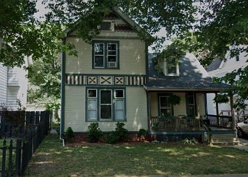 2nd image of 1028 N 4th St