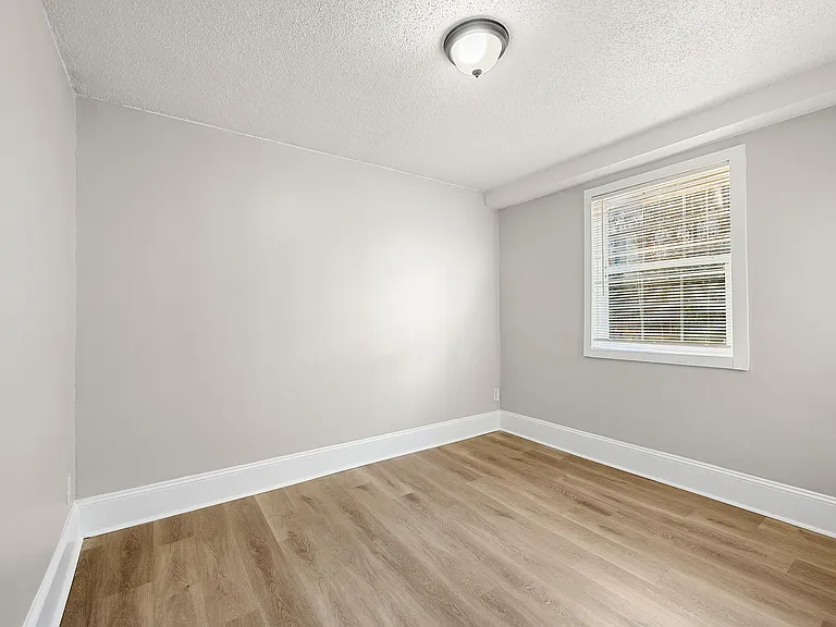 156 Fairfield Pl NW #B-9 — Photo 12