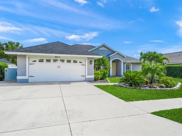 4817 Post Pointe Dr, Sarasota, FL 34233