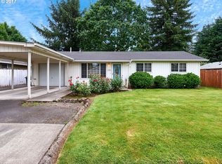 2482 D St, Hubbard, OR 97032