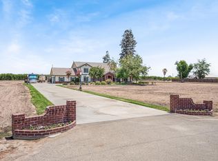 5685 11th Ave, Hanford, CA 93230