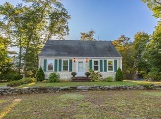 26 Peterson Ave, Brockton, MA 02302