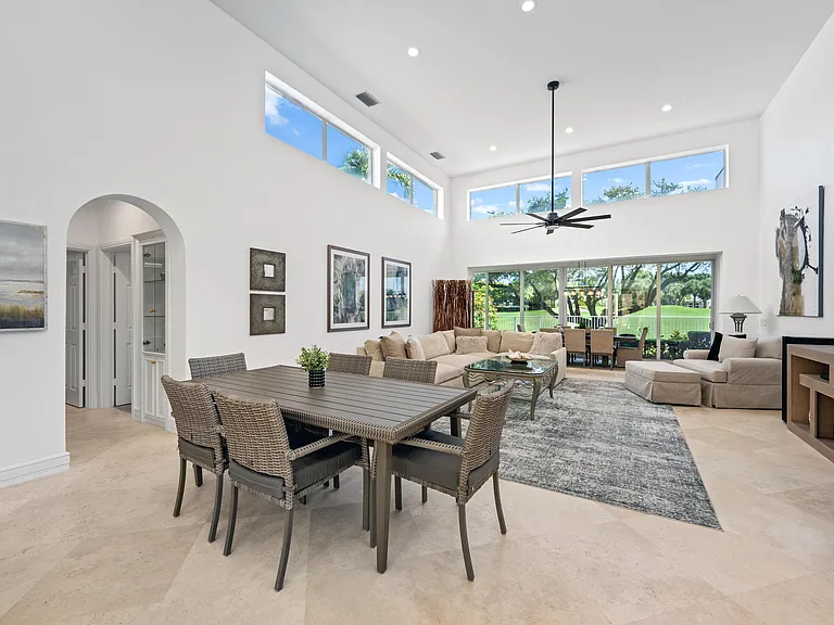 114 Waters Edge Dr — Photo 7