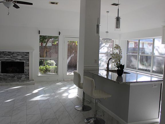 5th image of 1037 Sanmar Dr