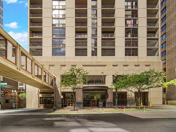 200 N Dearborn St, Chicago, IL